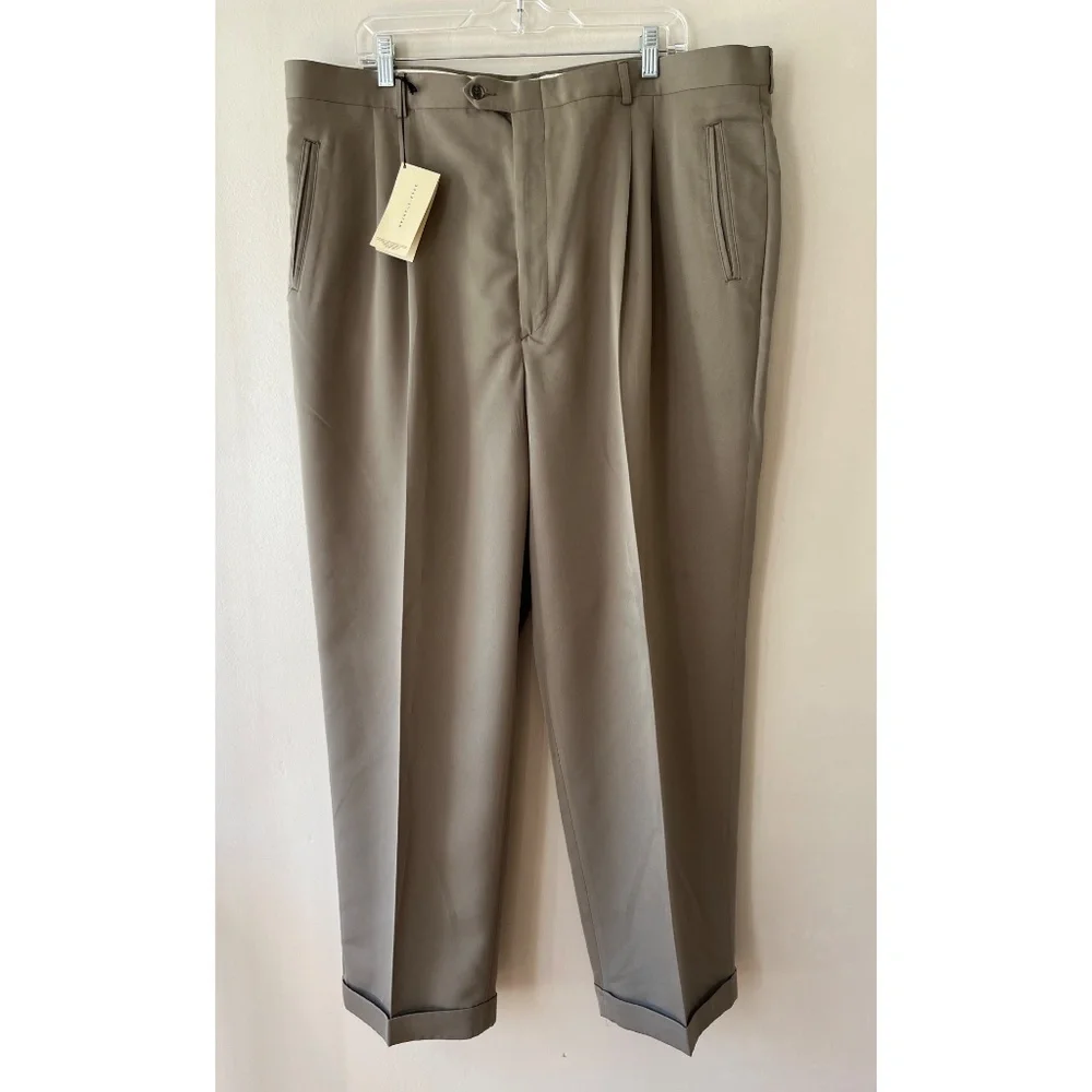 Haggar Sz 42W 30L Black Label Wrinkle Free Classic Fit Pockets Dress Khaki Pants